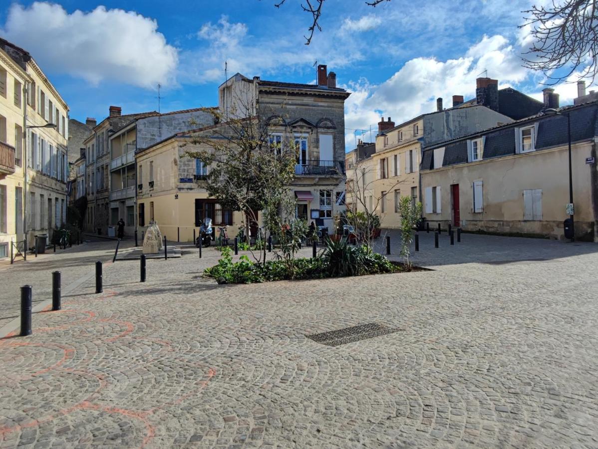 Studio En Duplex-Aircon-Terrasse-Parking-Calme Bordeaux Eksteriør billede